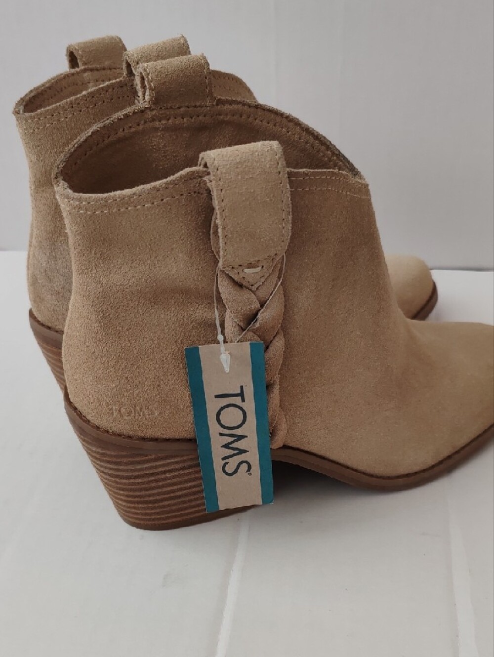TOMS Constance Braid Ankle Boots Oatmeal Suede Women's Size 7 NWT 10021290